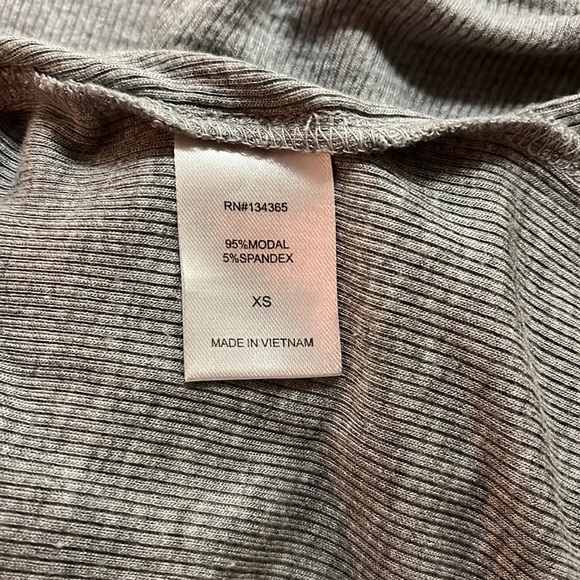 LAURIE FELT Long Sleeve Color Block Top Size XS - Picture 6 of 6